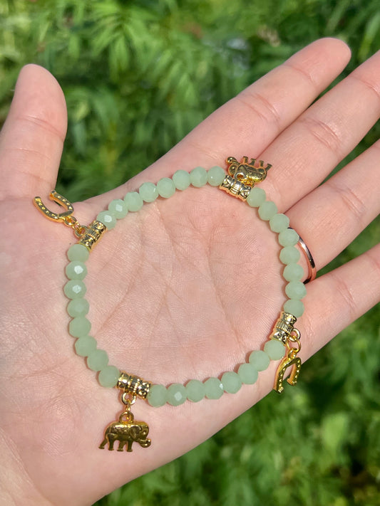 Pulsera con amuleto de la suerte de menta